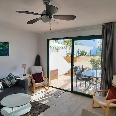 Appartement Lanzarote-beach-apartment, Cucharas Beach, -- 1 Minute Walk From Main Square, 35 Meters From *