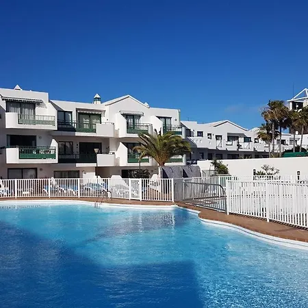 Appartement Lanzarote-beach-apartment, Cucharas Beach, -- 1 Minute Walk From Main Square, 35 Meters From