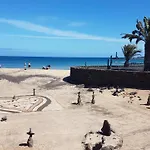 Apartamento Lanzarote-beach-apartment, Cucharas Beach, -- 1 Minute Walk From Main Square, 35 Meters From *